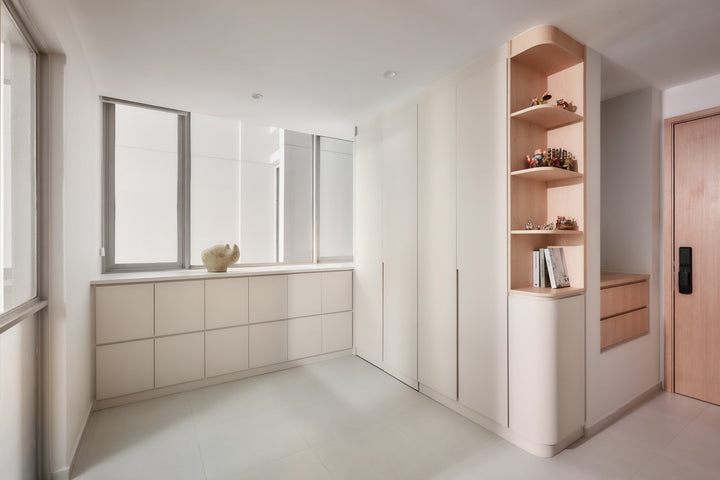 Aeris Dekton 8mm in an interior setting