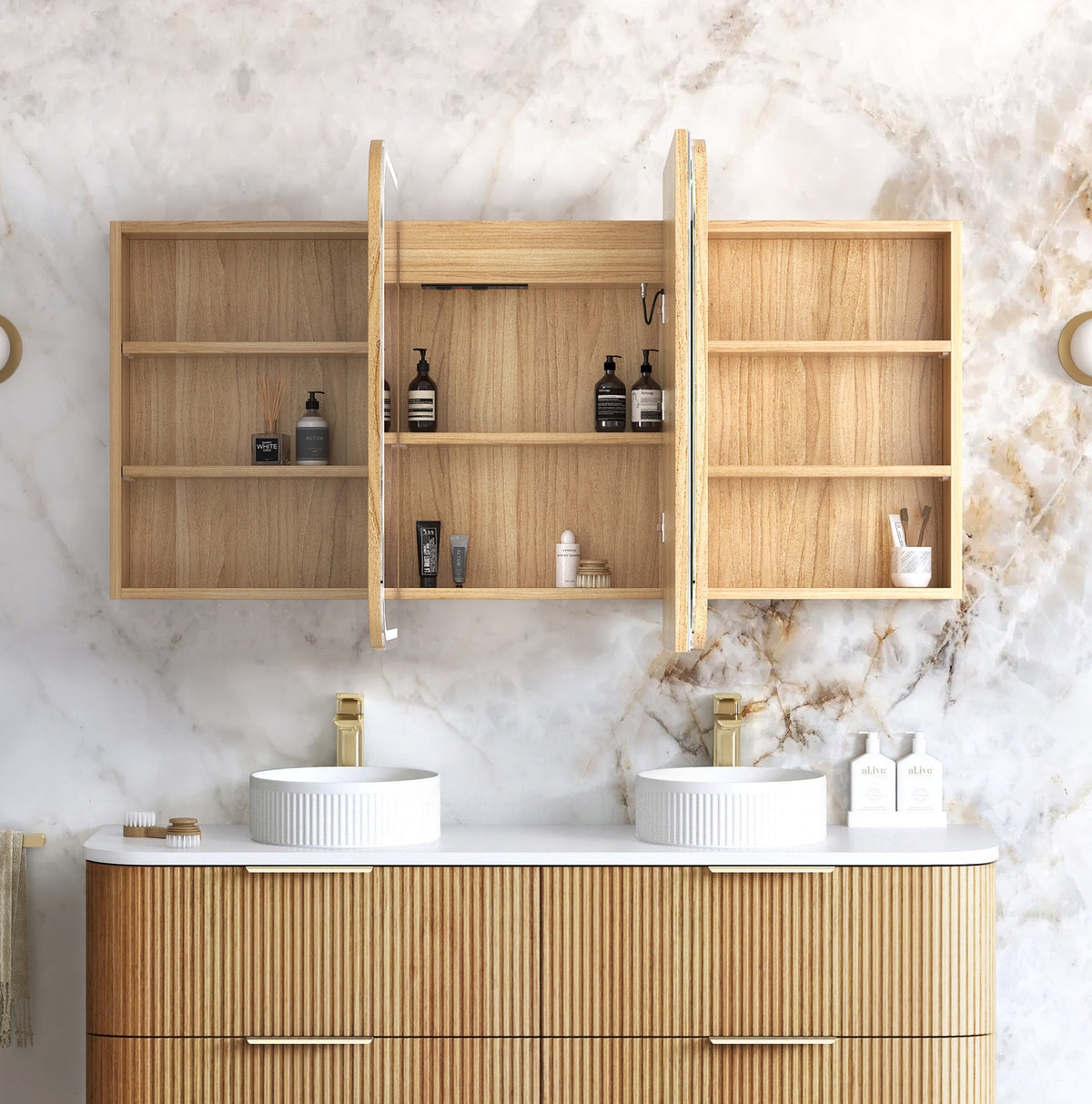 LED Newport 1500(W)x750(H) Woodland Oak Shaving Cabinet Premium Edition view 2