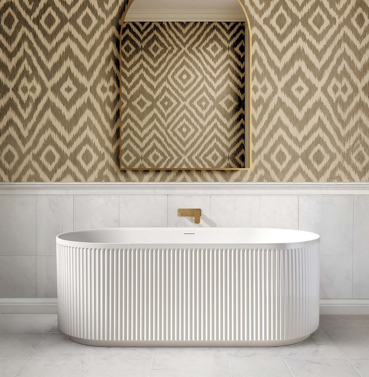Attica Havana 1500 Gloss White Fluted Bath with Overflow