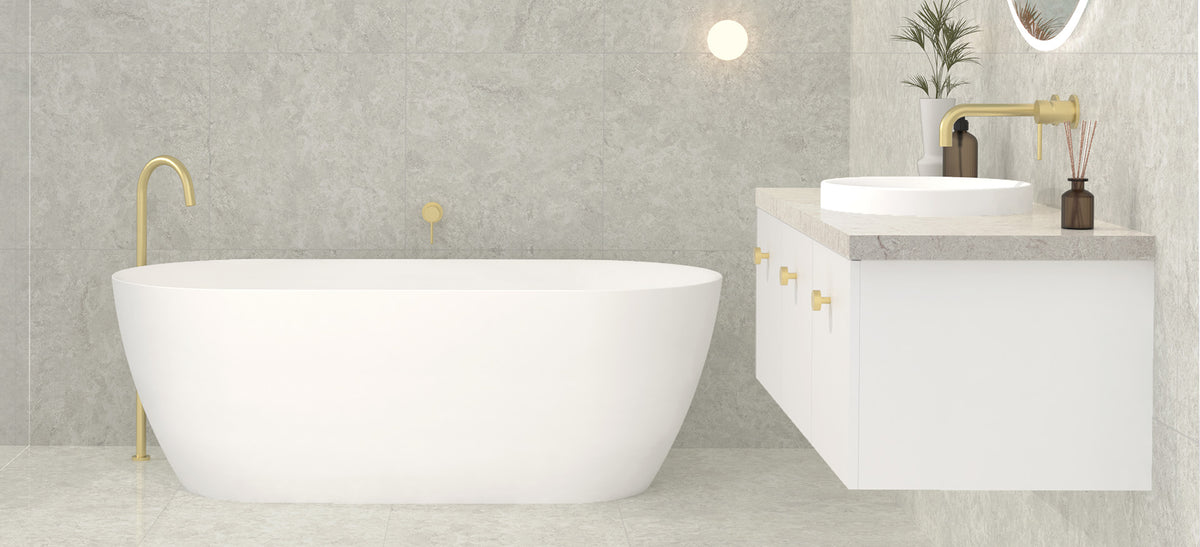 Glacier 1500 Freestanding Gloss White Bath - ADP image 2