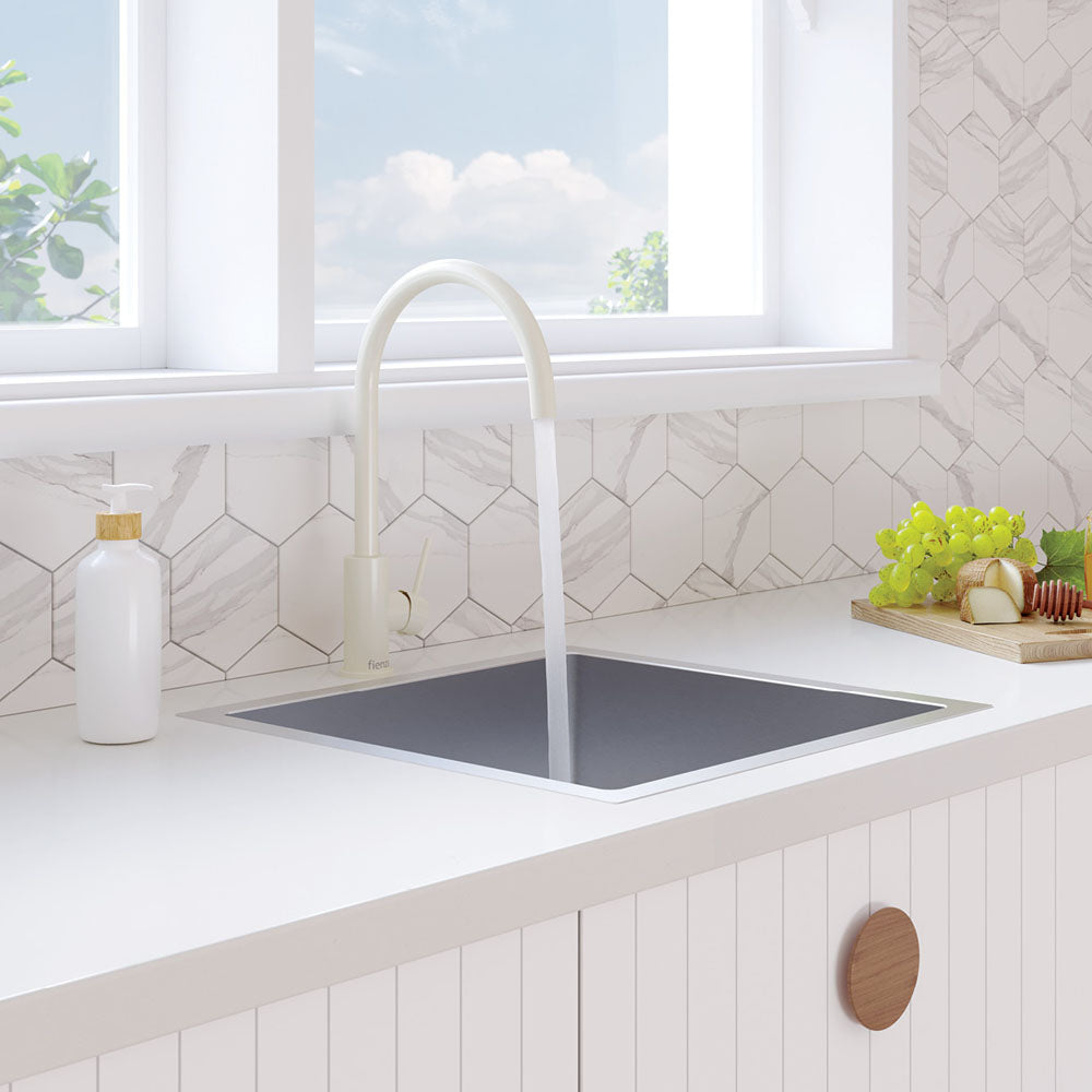 Kaya Sink Mixer - Gloss Warm White