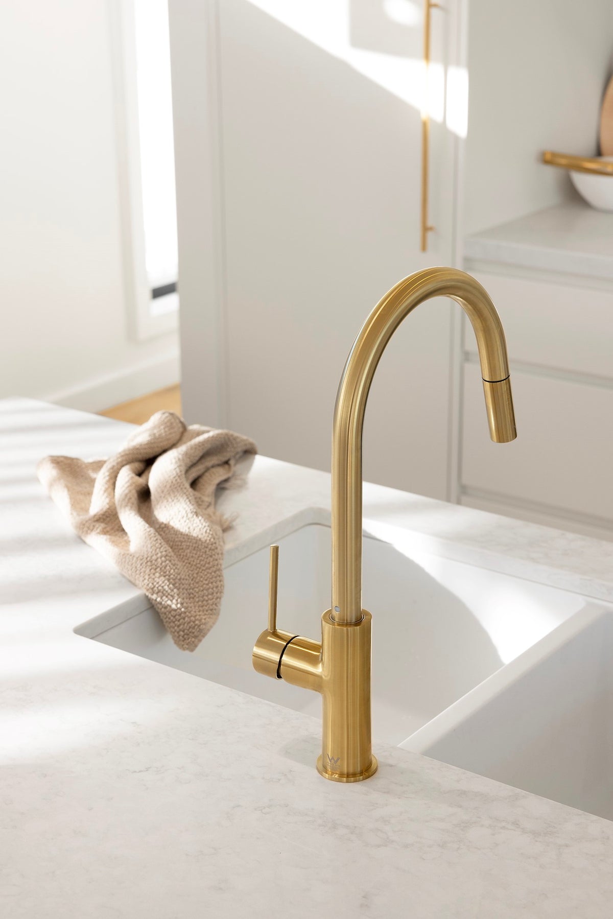 Bloom Pull Out Sink Mixer lifestyle
