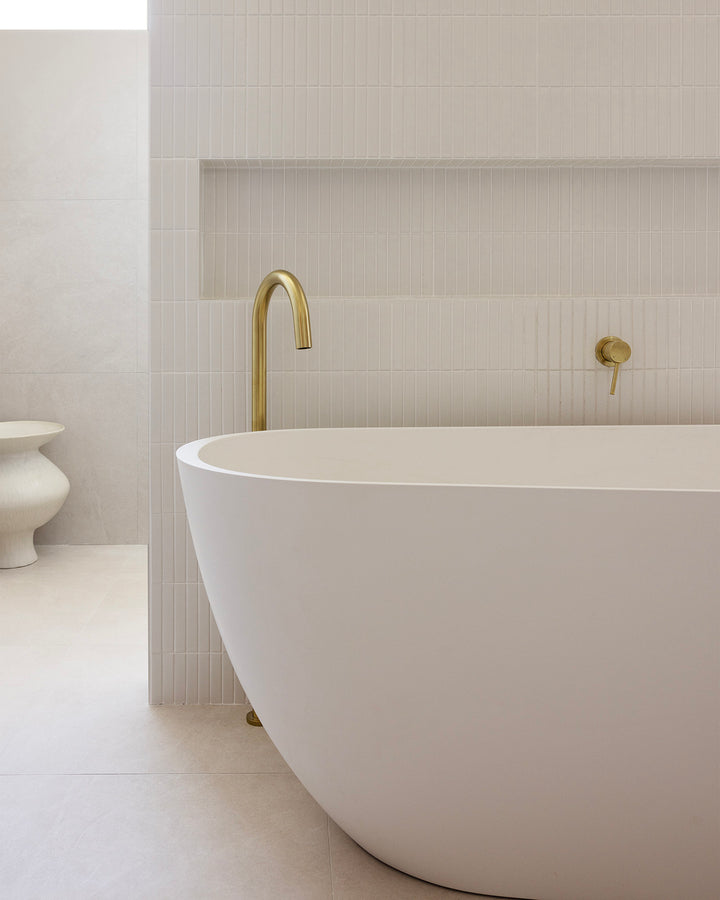 Bloom Floor Bath Spout lifestyle