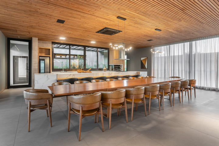 Aura Dekton 8mm in a dining area setting