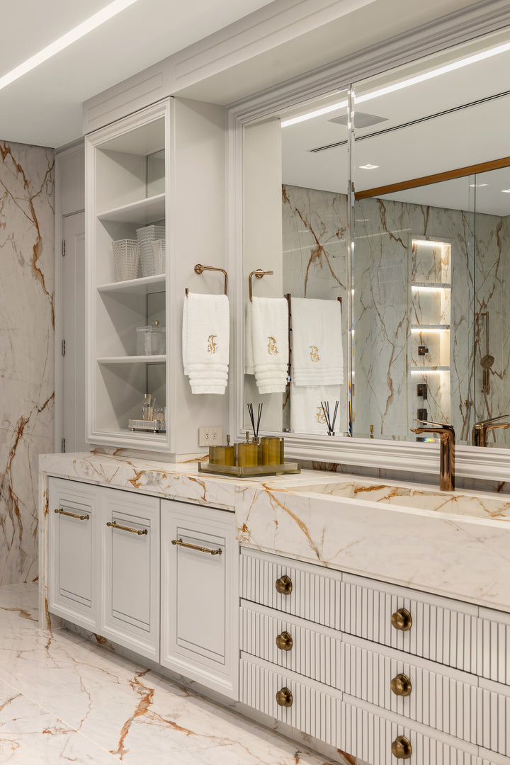 Awake Dekton 8mm in a bathroom setting