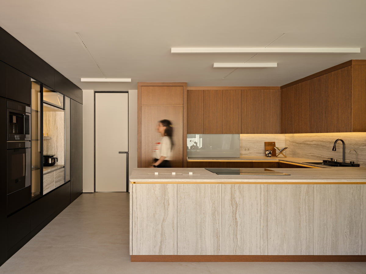 Trevi Dekton 8mm in a kitchen setting