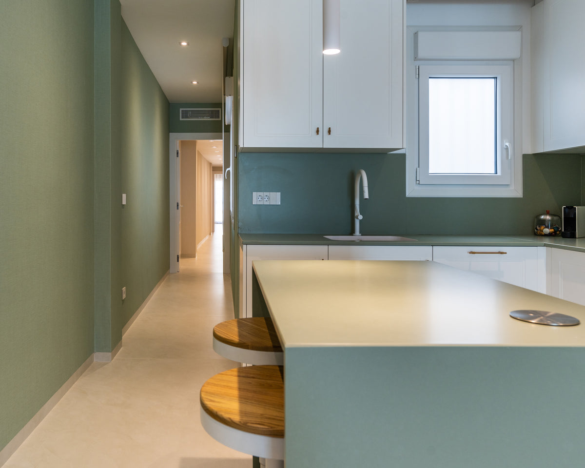 Albarium Dekton Optimma 4mm in a kitchen setting