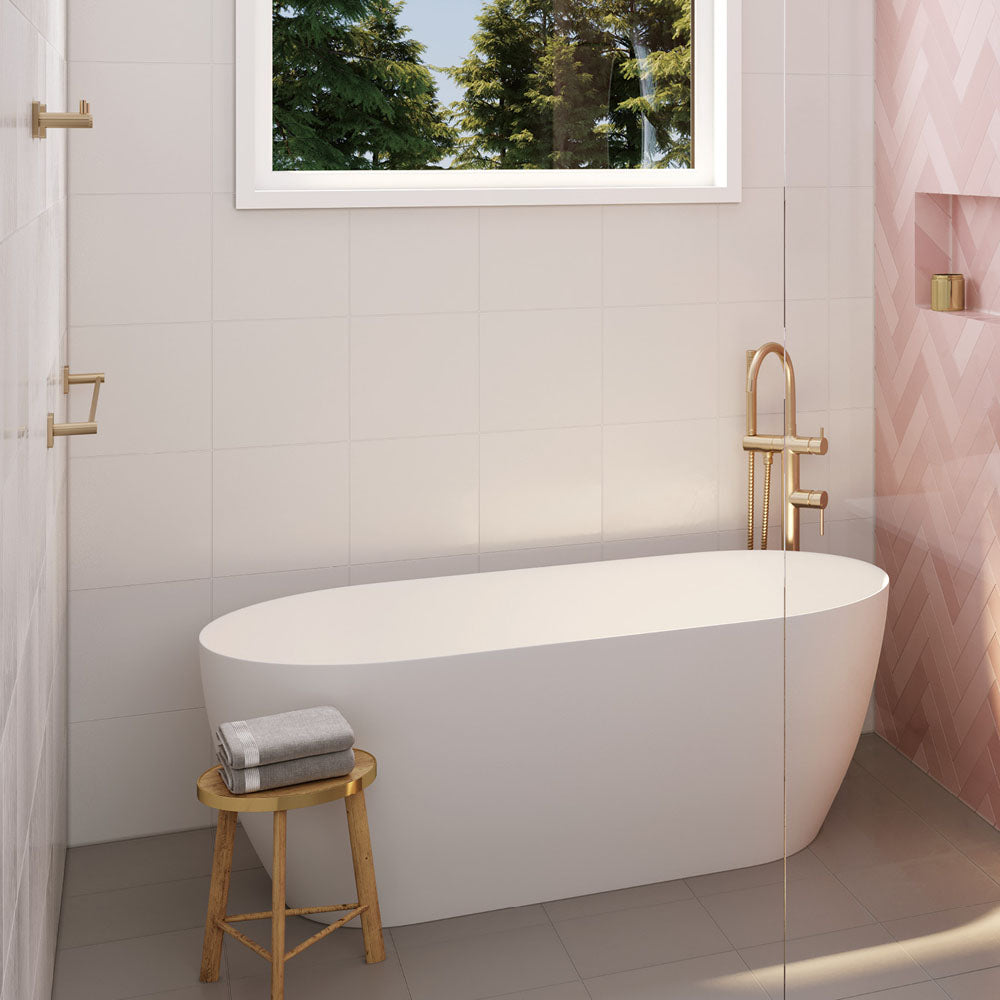 Sansa Single Towel Rail, 900mm - Urban Brass