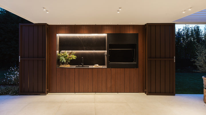 Kelya Dekton 8mm in a kitchen setting