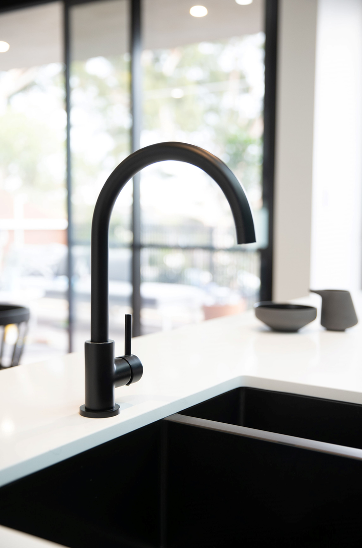 Round Gooseneck Kitchen Mixer Tap - Matte Black