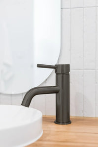 Round Basin Mixer Curved - Shadow Gunmetal Meir