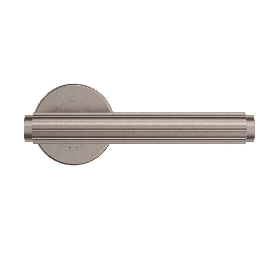 Oppen Linear Lever Door Handle - privacy - Champagne