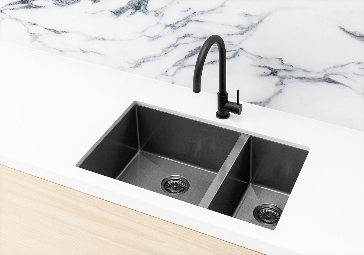 Lavello Kitchen Sink - One &amp; Half Bowl 670 x 440 - PVD Gunmetal Black