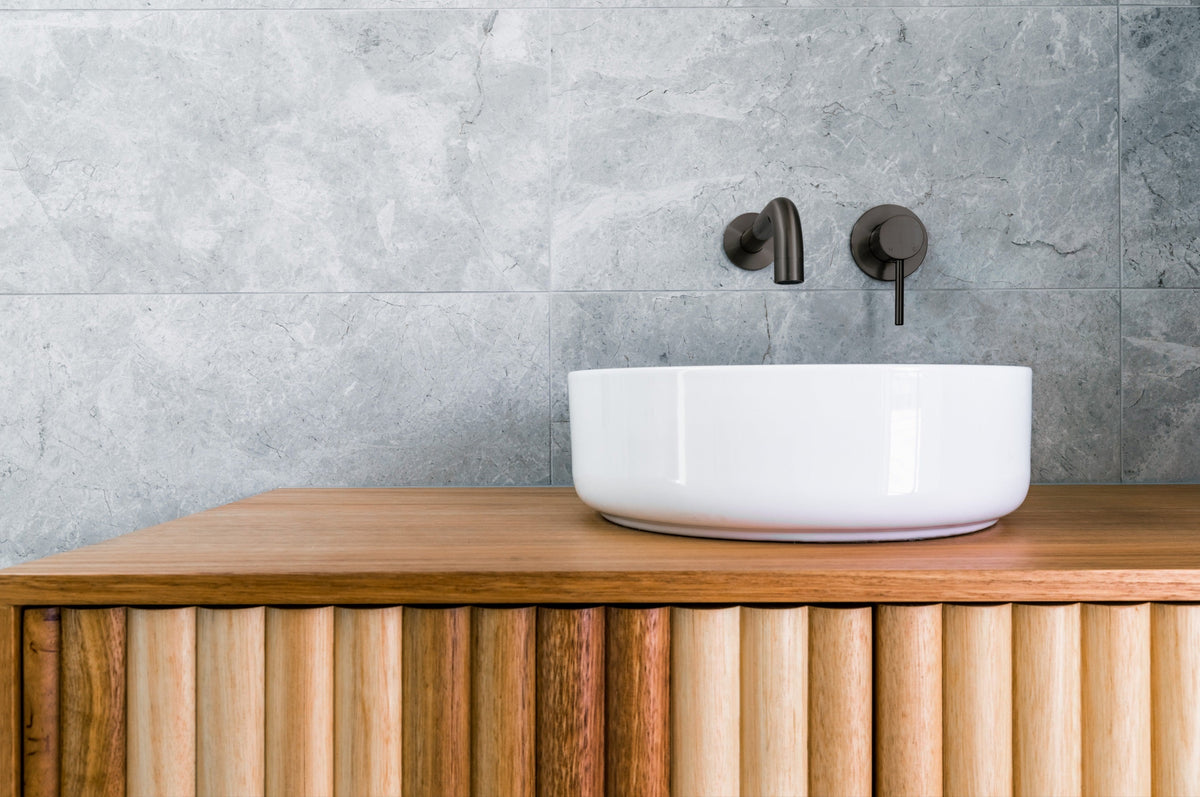 Universal Round Curved Spout - Shadow Gunmetal