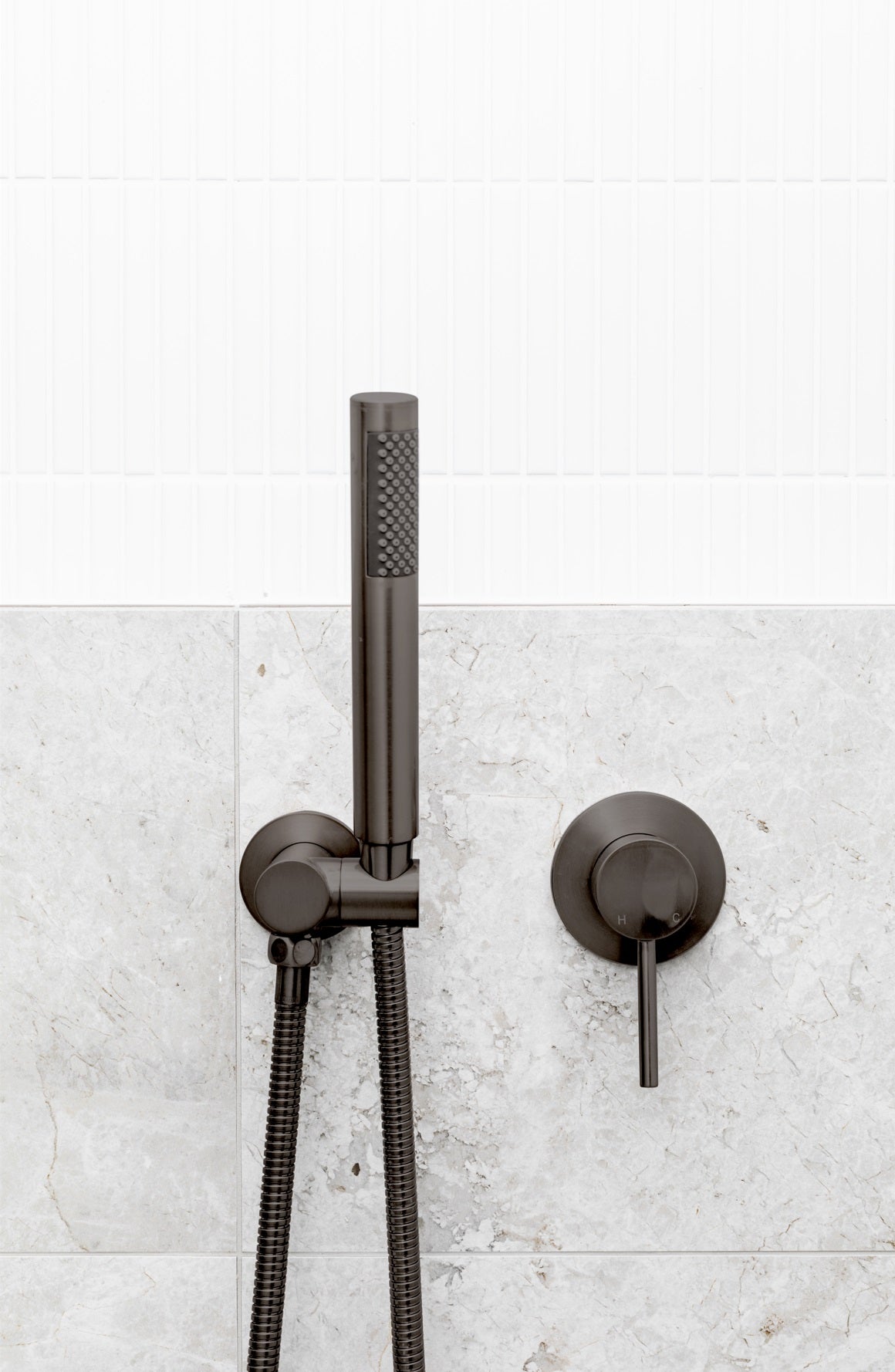 Round Shower on Swivel Bracket - Shadow Gunmetal
