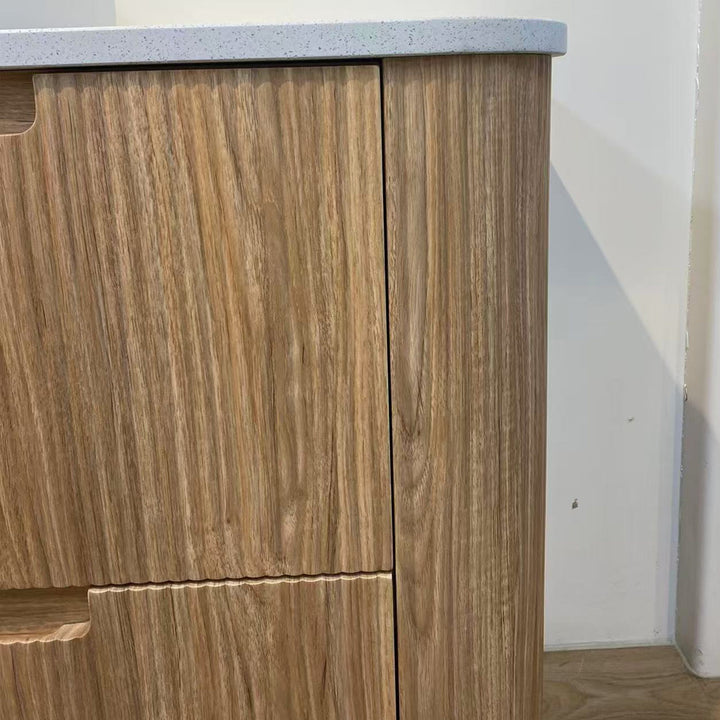 Varcelli Floor Standing 900mm gallery