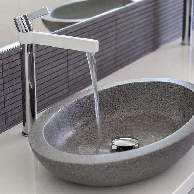 Vivian above counter basin — product view
