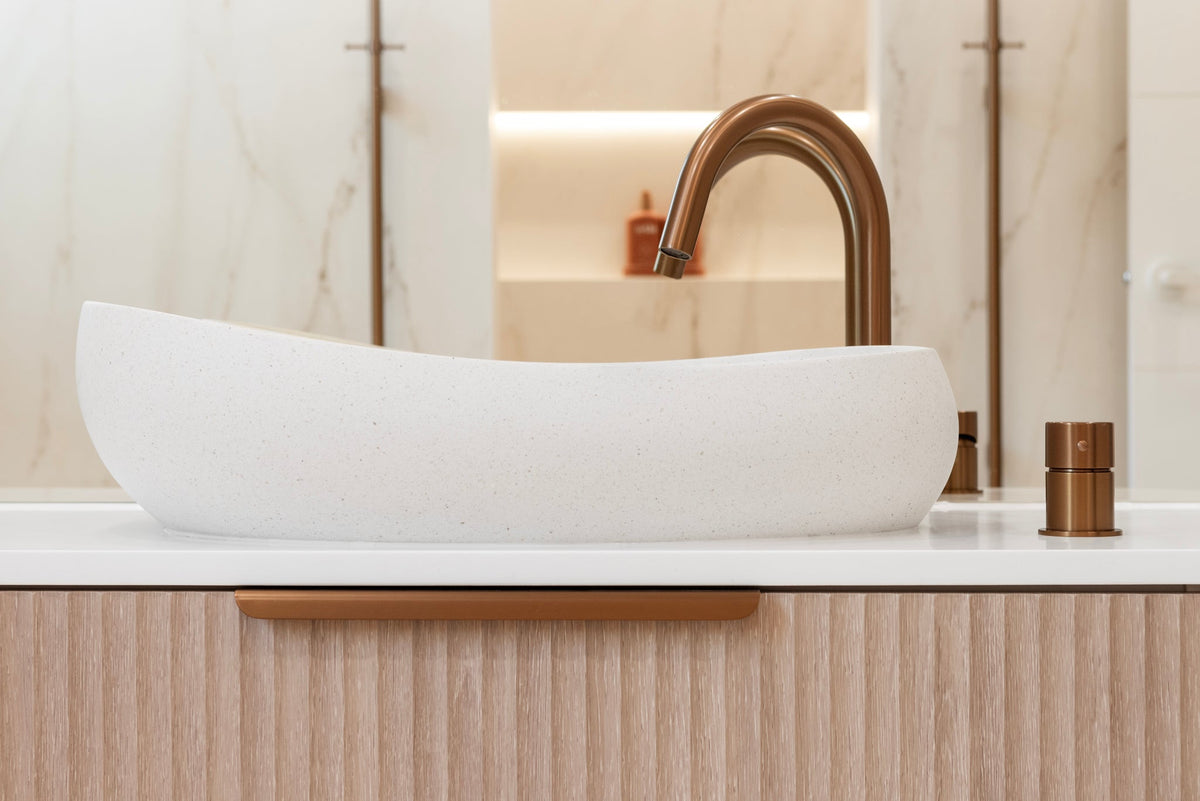Round Hob Mounted Swivel Spout - Lustre Bronze