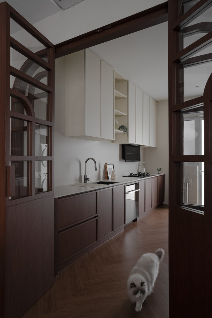 Aeris Dekton 8mm in a kitchen setting