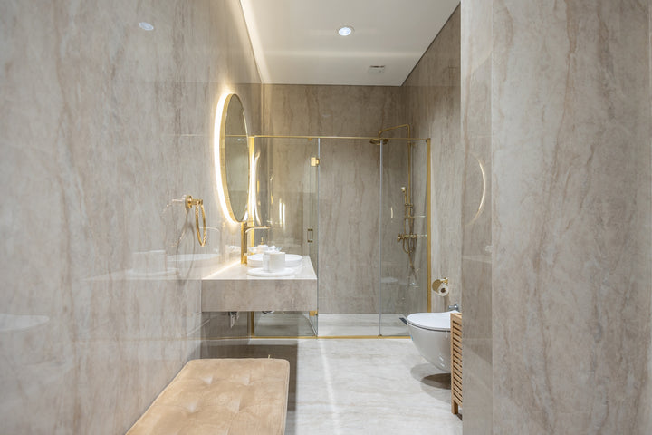 Arga Dekton 8mm in a bathroom setting
