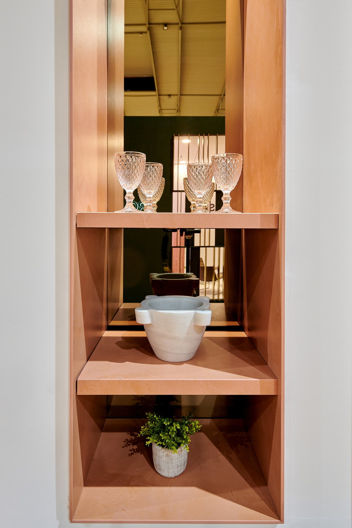 Umber Dekton 8mm in an interior setting