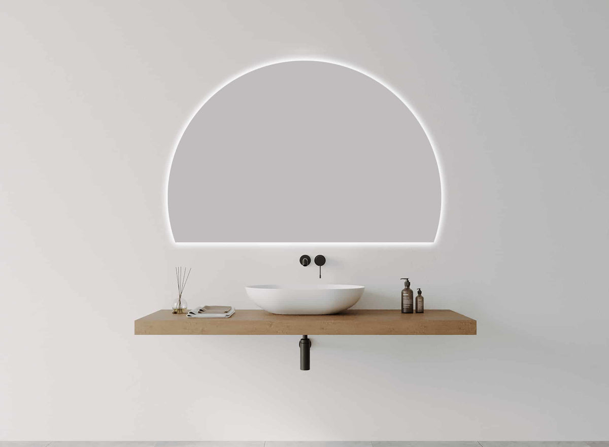 Luna Arch LED Mirror detail view 3