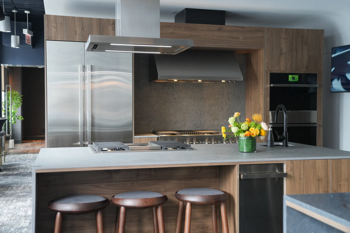 Grigio Dekton 8mm in a kitchen setting