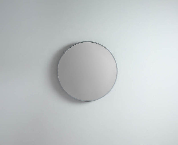 Modern Round Mirror Brits Nickel detail view 3