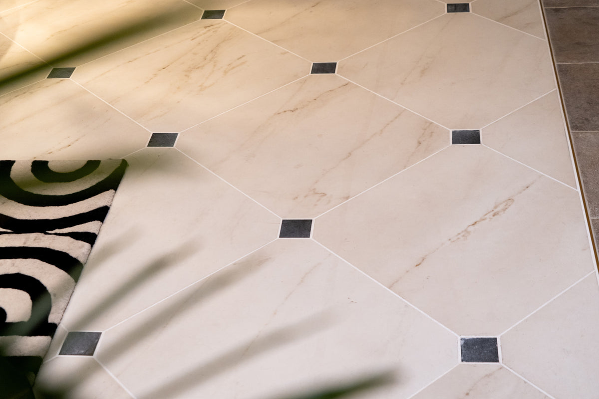 Rem Dekton 8mm in a commercial interior setting