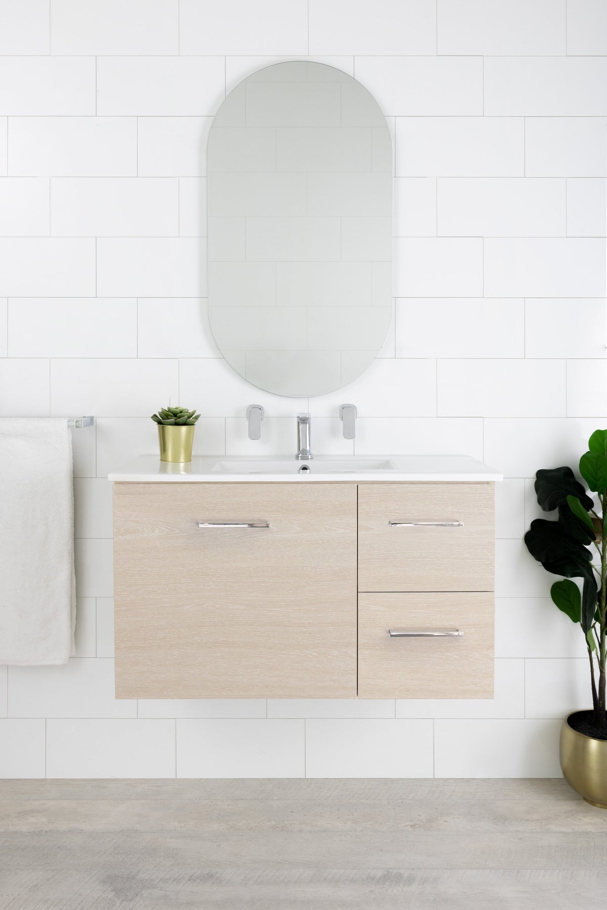 Marquis Marq Compact Vanity – Moulded Top - TrademarqCompact2 Wallmount Front