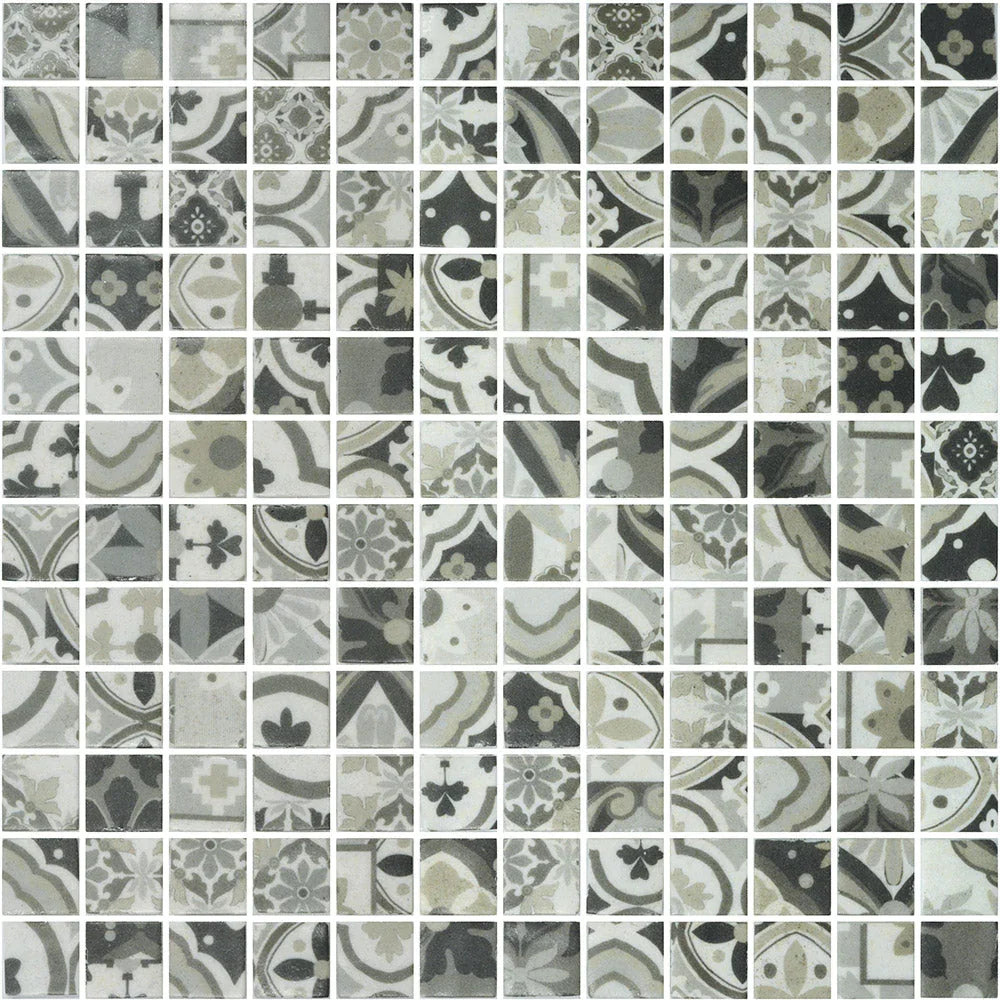 Hidra Style Scarlet Glass Pool Mosaic tile face