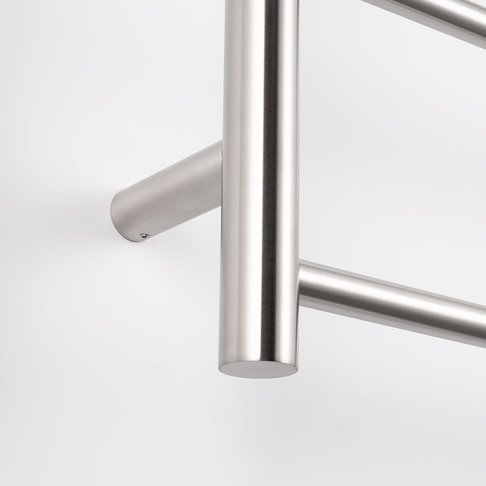 Radiant Heated Round Ladder Towel Rail 600 x 1100mm - bru-ltr01-700_3