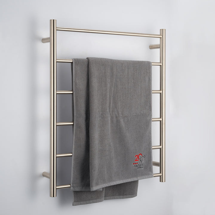 Radiant Round Ladder Towel Rail 830mm High - bn-ltr01-700_4