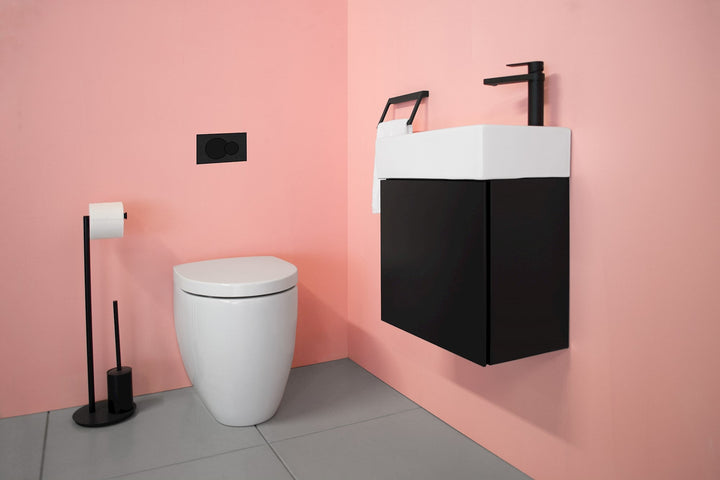 Tiny Vanity, Side bevel-grip finger-pull door