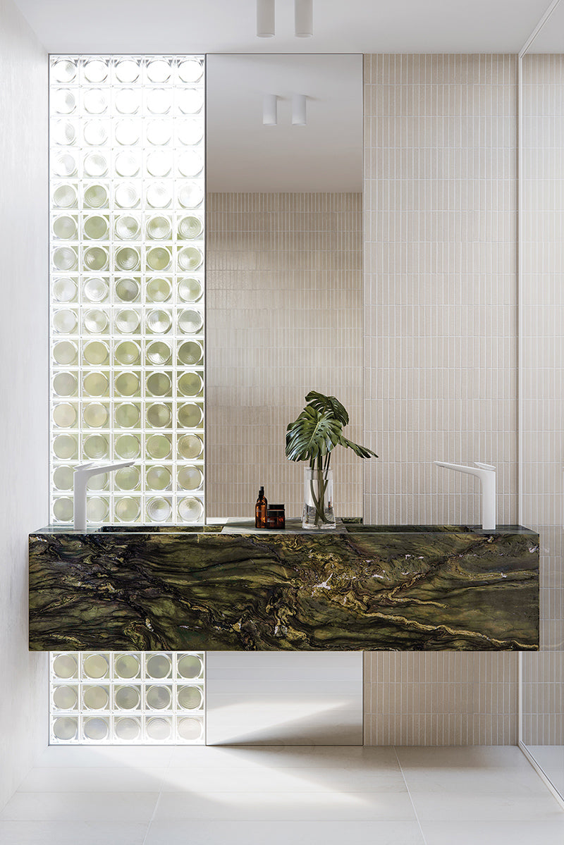 Nuage Single Towel Rail 600mm lifestyle