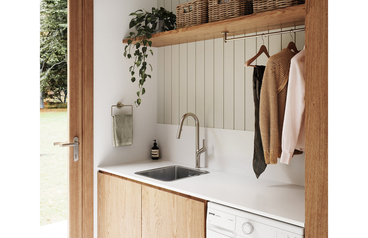 Radii Single Towel Rail 800mm Round Plate lifestyle