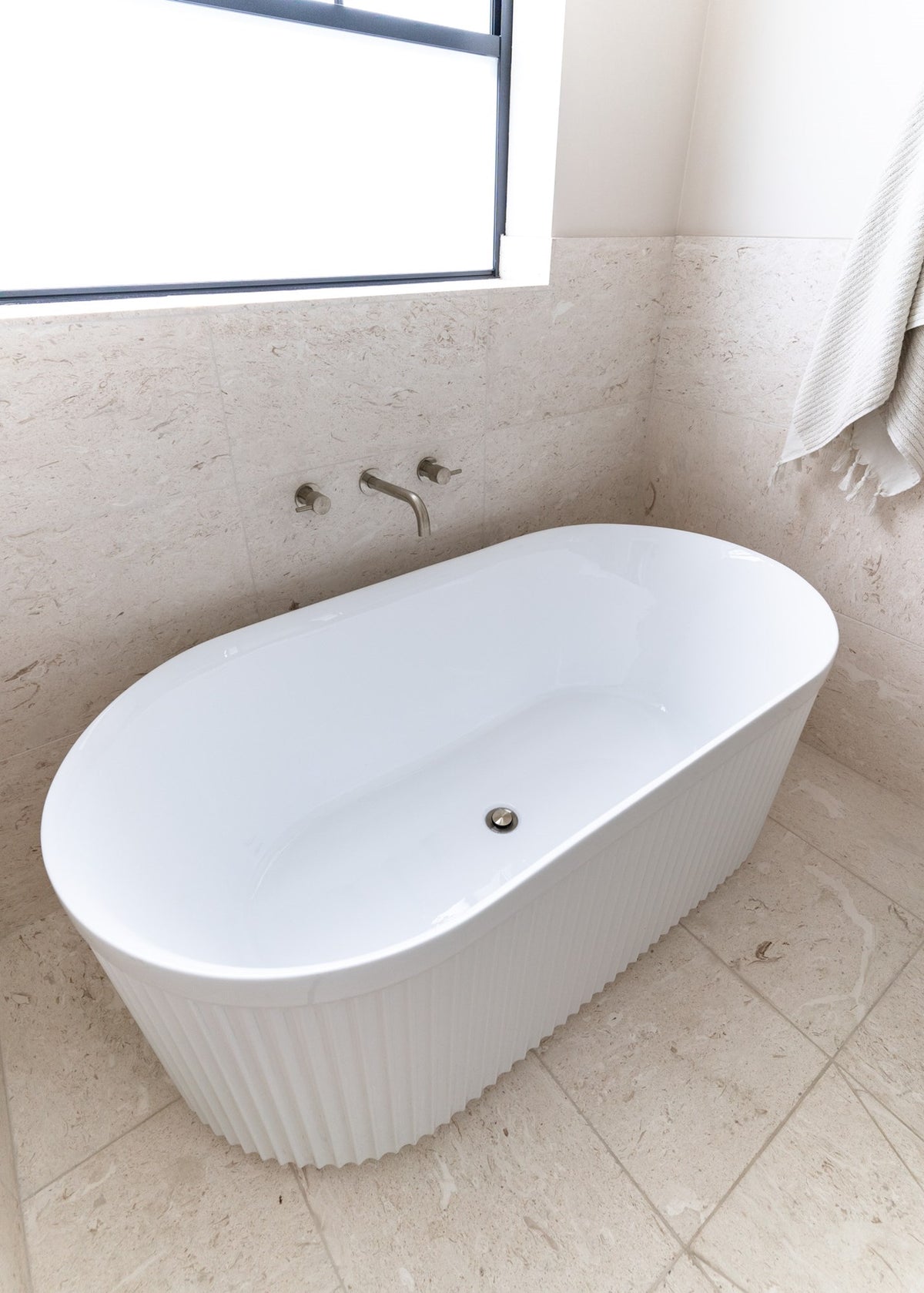 Bronte 1500 Freestanding Matte White Bath - ADP image 7