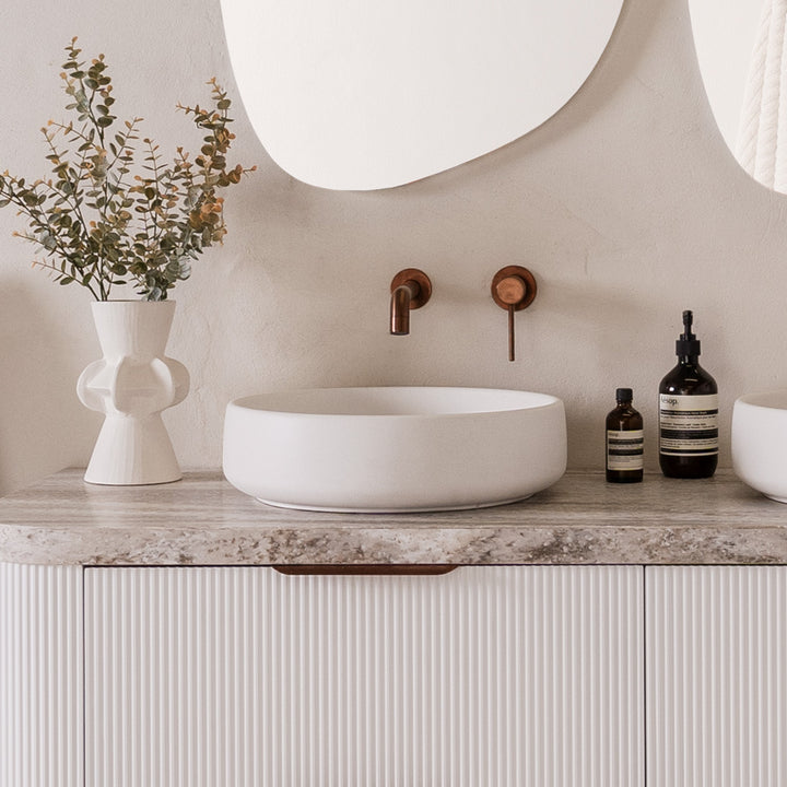 Jean Sea Salt - bathroom lifestyle