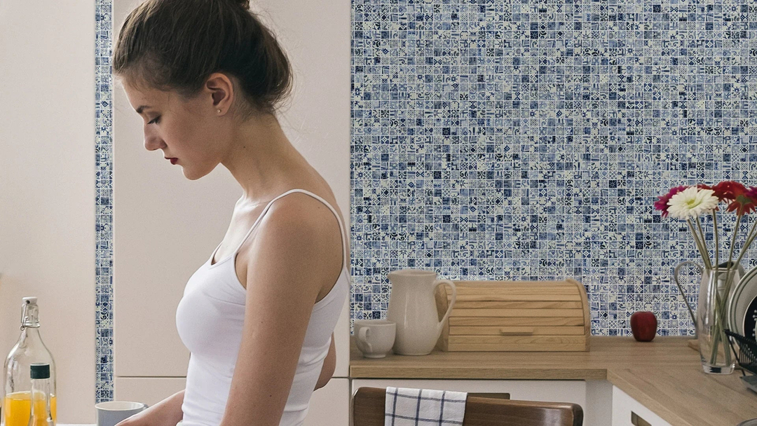 Hidra Style Tiles in a room setting (2)