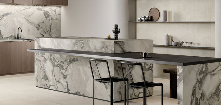 T12 Cliff White Porcelain Slab 12 mm installed