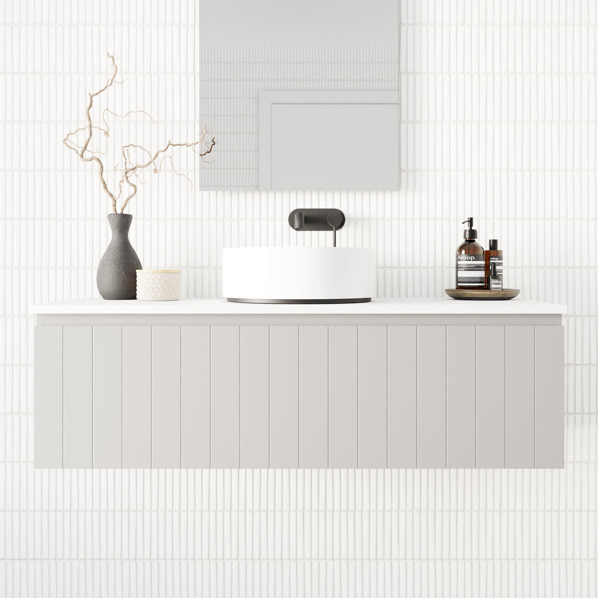 Marquis Valencia Vanity - Valencia Closeup