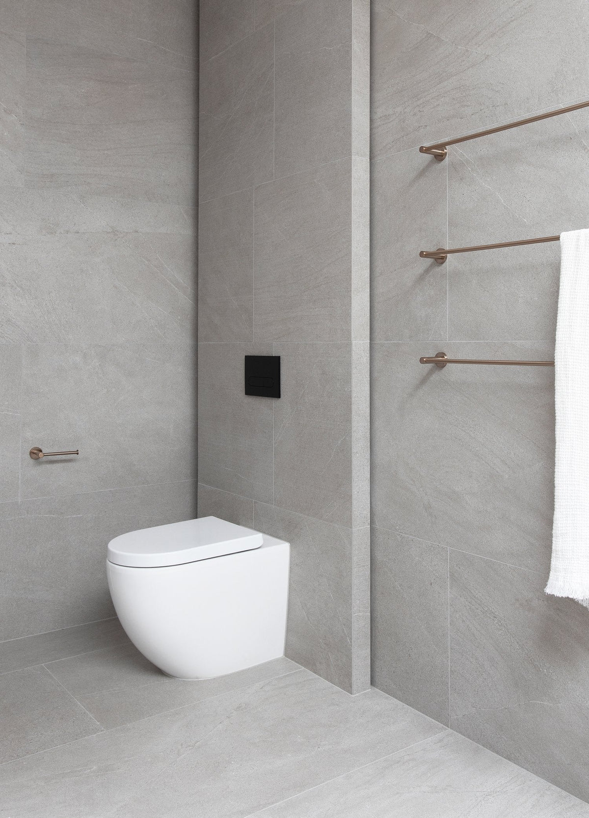 Round Single Towel Rail - Champagne