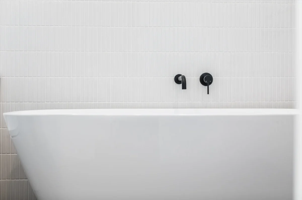 Round Wall Mixer Trim Kit - Image 48