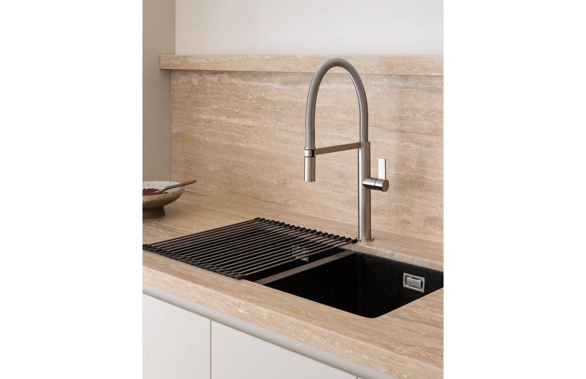 Prize Flexible Coil Sink Mixer 220mm – Lead Free - Image 14
