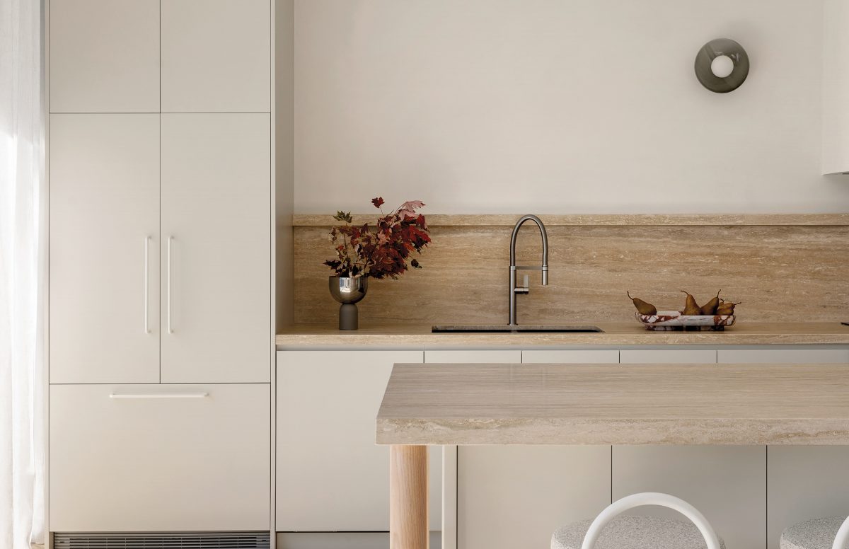 Prize Flexible Coil Sink Mixer 220mm – Lead Free - Image 13